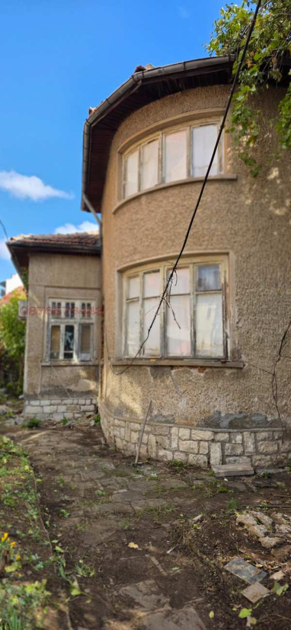 Продава къща, гр. плевен, идеален център