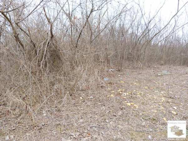 Продава парцел, гр. велико търново, промишлена зона - юг