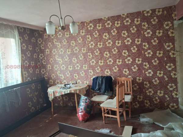 Продава 2-стаен, гр. кюстендил, осогово