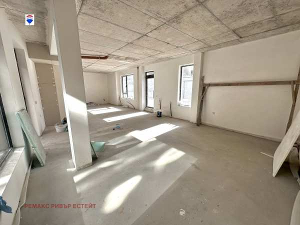 Продава магазин, гр. русе, център