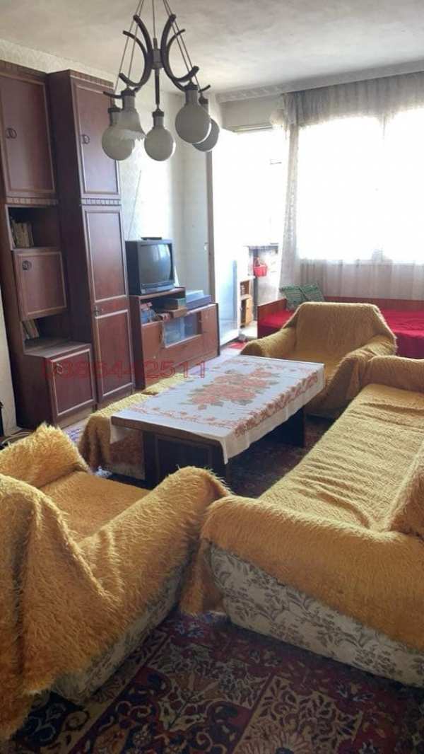 Продава  3-стаен гр. Чирпан, област Стара Загора
      84 кв.м