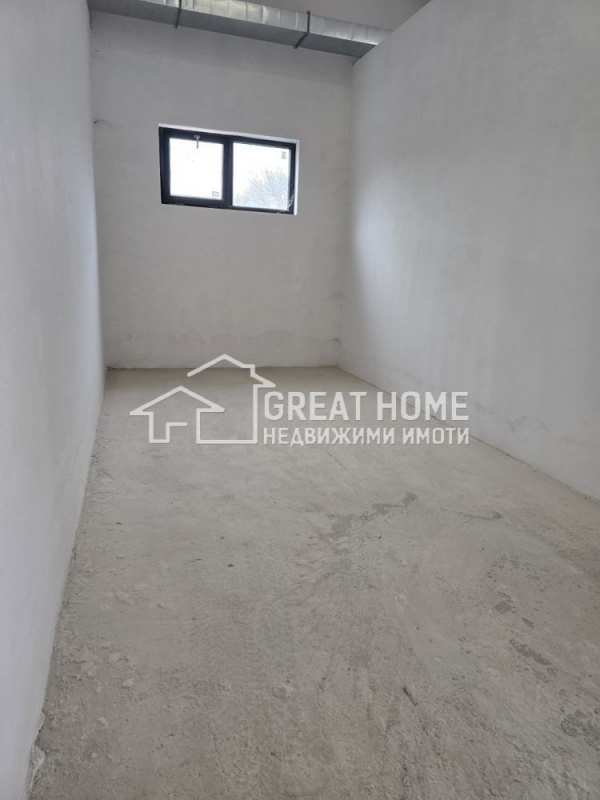 Продава гараж, паркомясто, гр. търговище, център