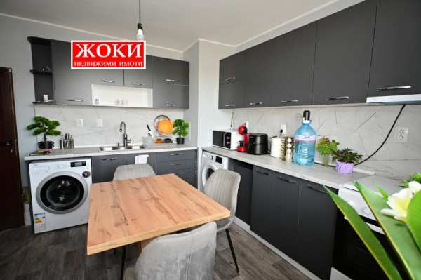 Продава  многостаен град Перник, Мошино
      142 кв.м