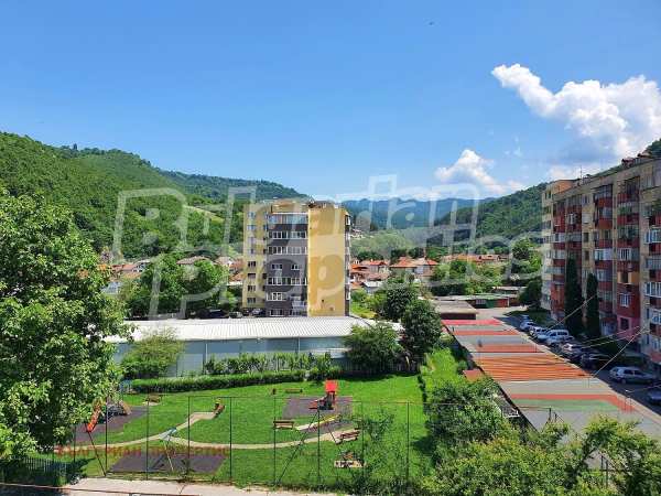 Продава 2-стаен, гр. тетевен, област ловеч