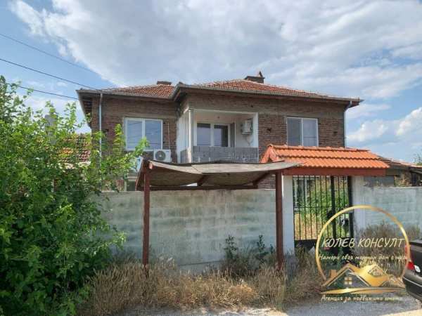 Продава къща, с. градина, област пловдив