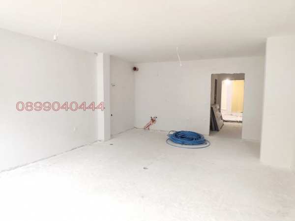 Продава 1-стаен, гр. варна, свети никола