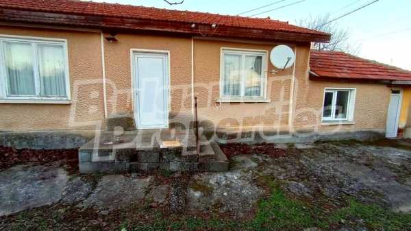 Продава къща, с. кирилово, област стара загора