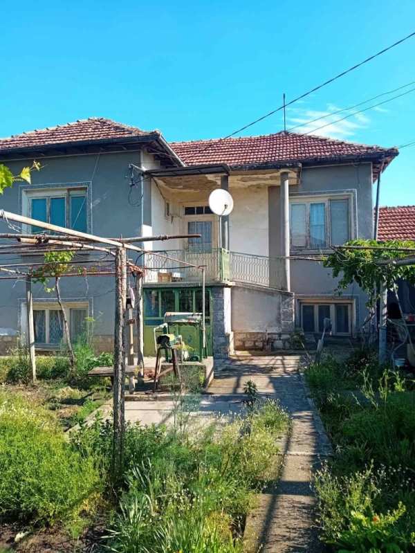 Продава къща, с. българене, област плевен