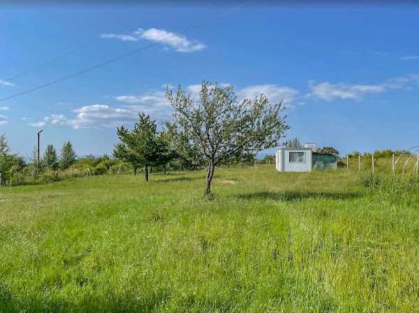 Продава парцел, с. крушовица, област софия област