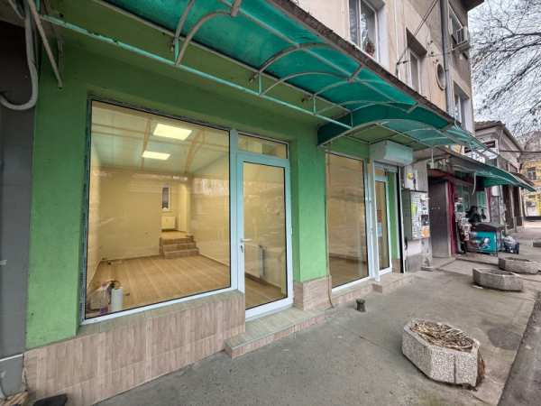 Продава магазин, гр. плевен, идеален център