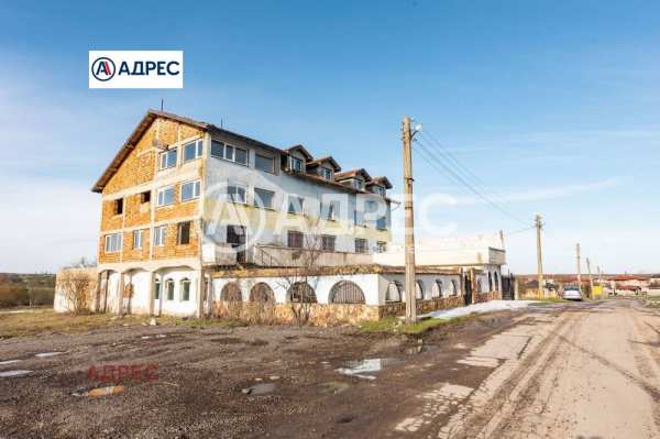 Продава къща, с. изворско, област варна