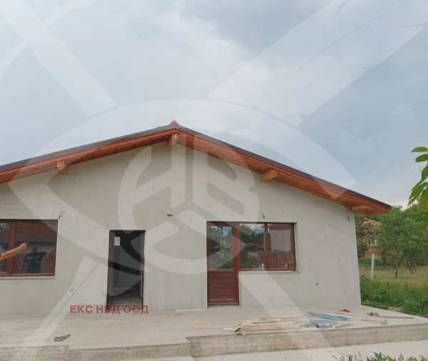 Продава къща, с. костиево, област пловдив