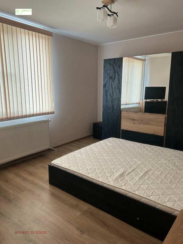 Продава къща, гр. самоков, област софия област