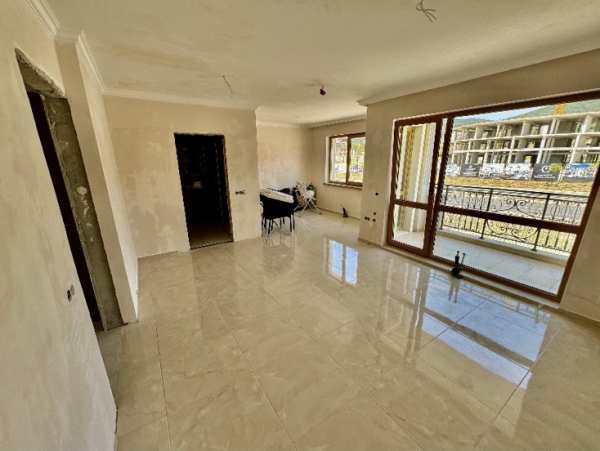 Продава  многостаен к.к. Слънчев бряг, област Бургас
      134 кв.м