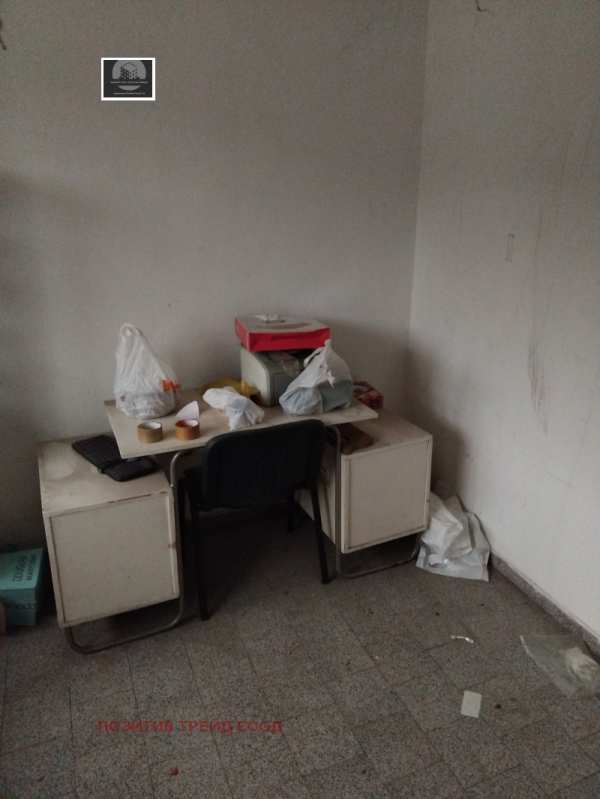 Продава бизнес имот, гр. дупница, област кюстендил