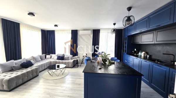 Продава  многостаен град Варна, Левски 1
      200 кв.м