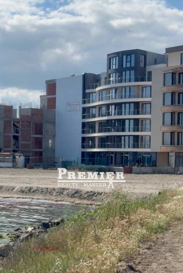 Продава 1-стаен, гр. поморие, област бургас