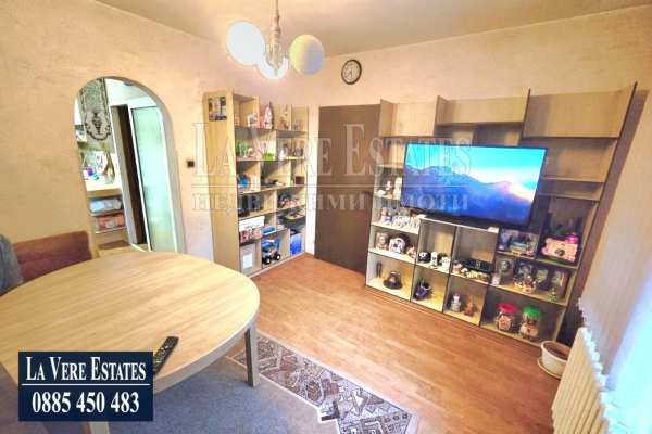 Продава 4-стаен, гр. русе, възраждане