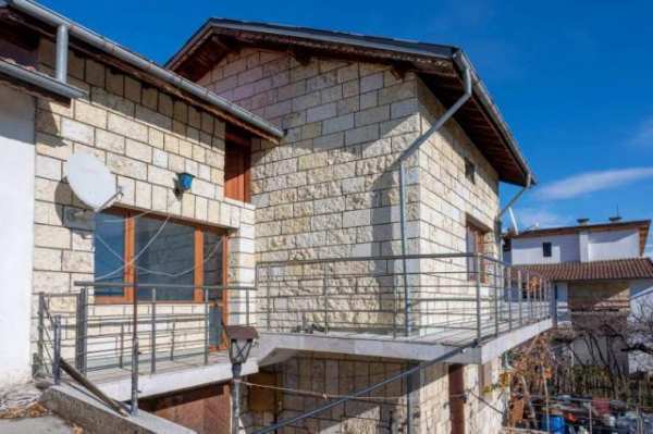 Продава къща, с. дълбоки, област стара загора