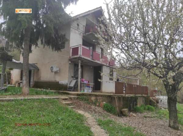 Продава вила, гр. враца, студентски град
