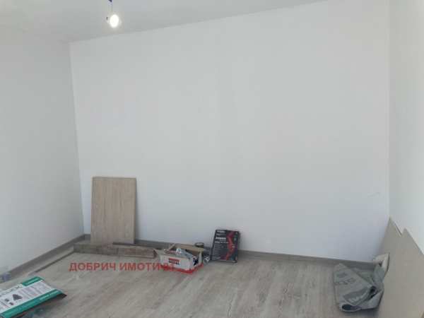 Продава къща, гр. добрич, кралска зона