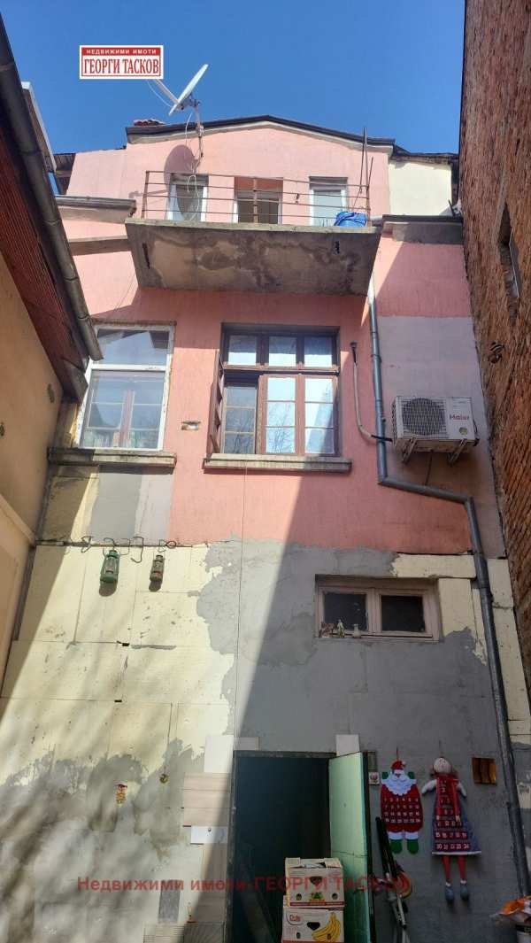 Продава къща, гр. русе, център