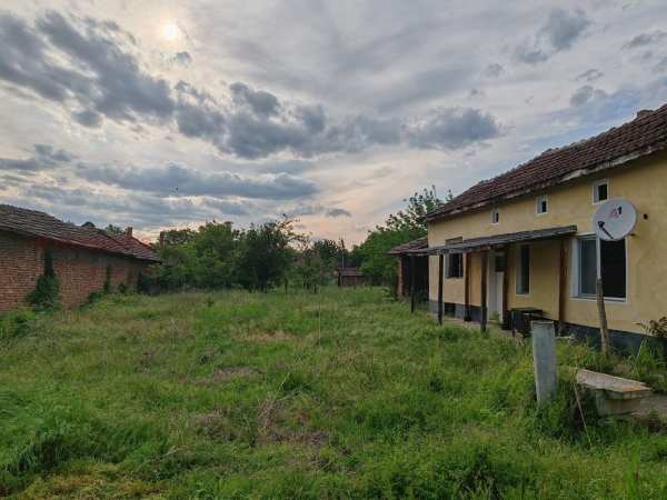 Продава къща, с. бреница, област плевен