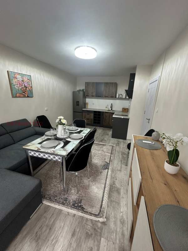 Продава 2-стаен, гр. перник, изток