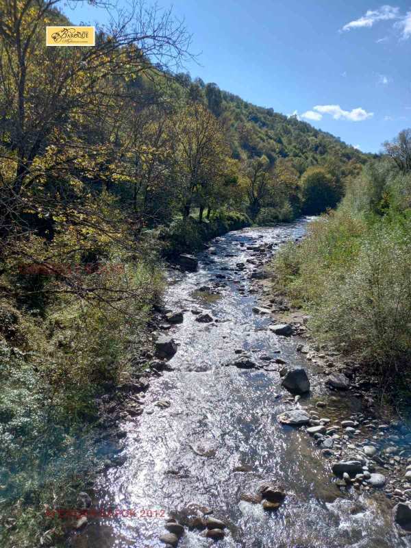 Продава парцел, с. черни вит, област ловеч