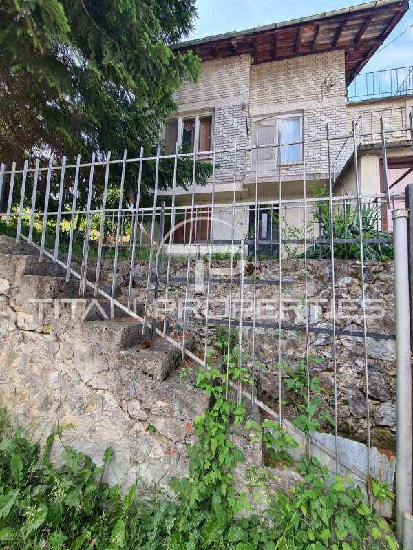 Продава къща, с. гълъбово, област пловдив