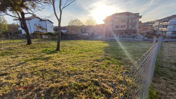 Продава парцел, с. велика, област бургас