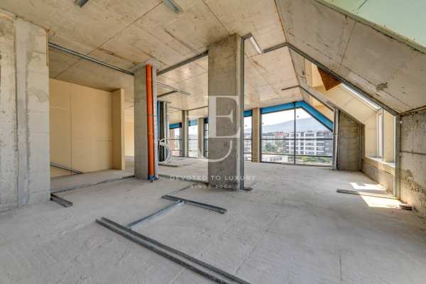 Продава 4-стаен, гр. софия, кръстова вада