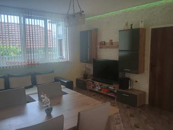 Продава къща, с. леденик, област велико търново