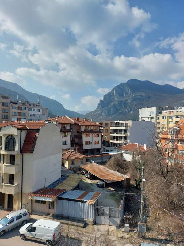 Продава 2-стаен, гр. враца, център