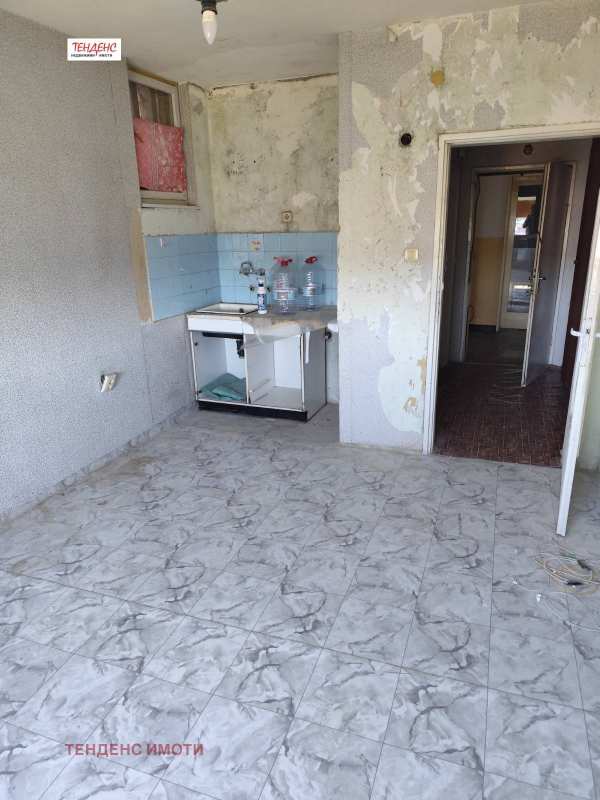 Продава 1-стаен, гр. кърджали, студен кладенец