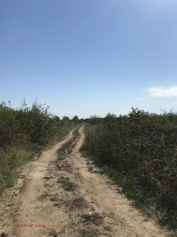 Продава парцел, с. брестник, област пловдив