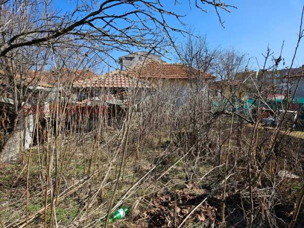 Продава къща, гр. драгоман, област софия област