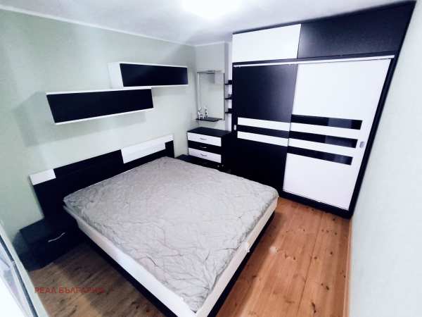 Продава 1-стаен, гр. русе, широк център