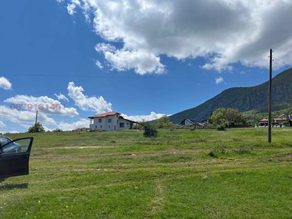 Продава парцел, с. челопек, област враца