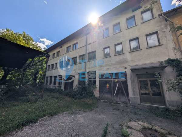 Продава хотел, гр. плачковци, област габрово