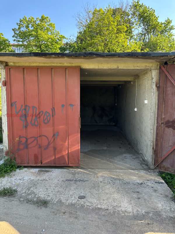 Продава гараж, паркомясто, гр. русе, дружба 3