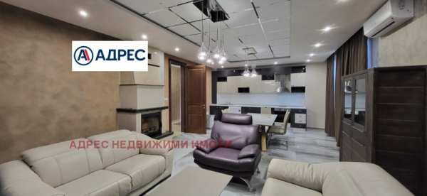 Продава  къща с. Малка Верея, област Стара Загора
      300 кв.м