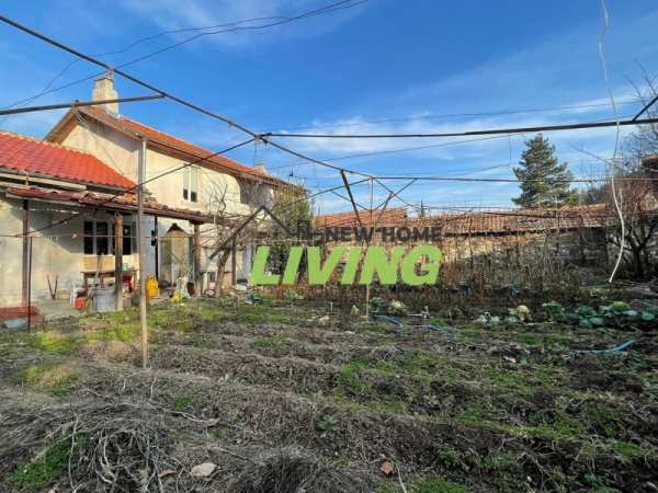 Продава къща, с. долнослав, област пловдив
