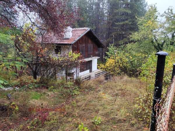 Продава къща, с. владо тричков, област софия област