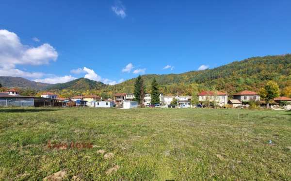 Продава парцел, с. бели осъм, област ловеч