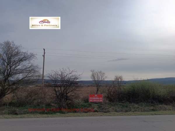 Продава парцел, с. нови хан, област софия област