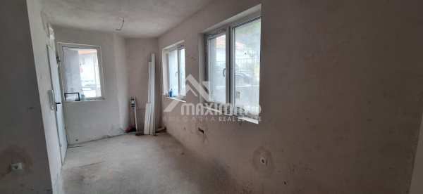 Продава офис, гр. варна, жп гара