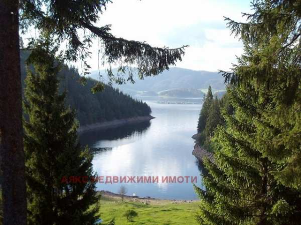 Продава  парцел гр. Доспат, област Смолян
      1330 кв.м