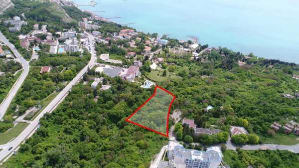 Продава парцел, гр. балчик, област добрич