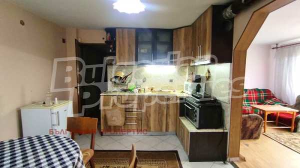 Продава къща, с. хрищени, област стара загора